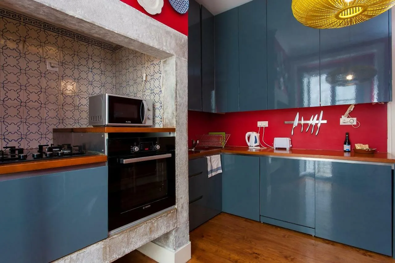 Bairro Alto 3 Bedroom Patio Flat! Lisboa