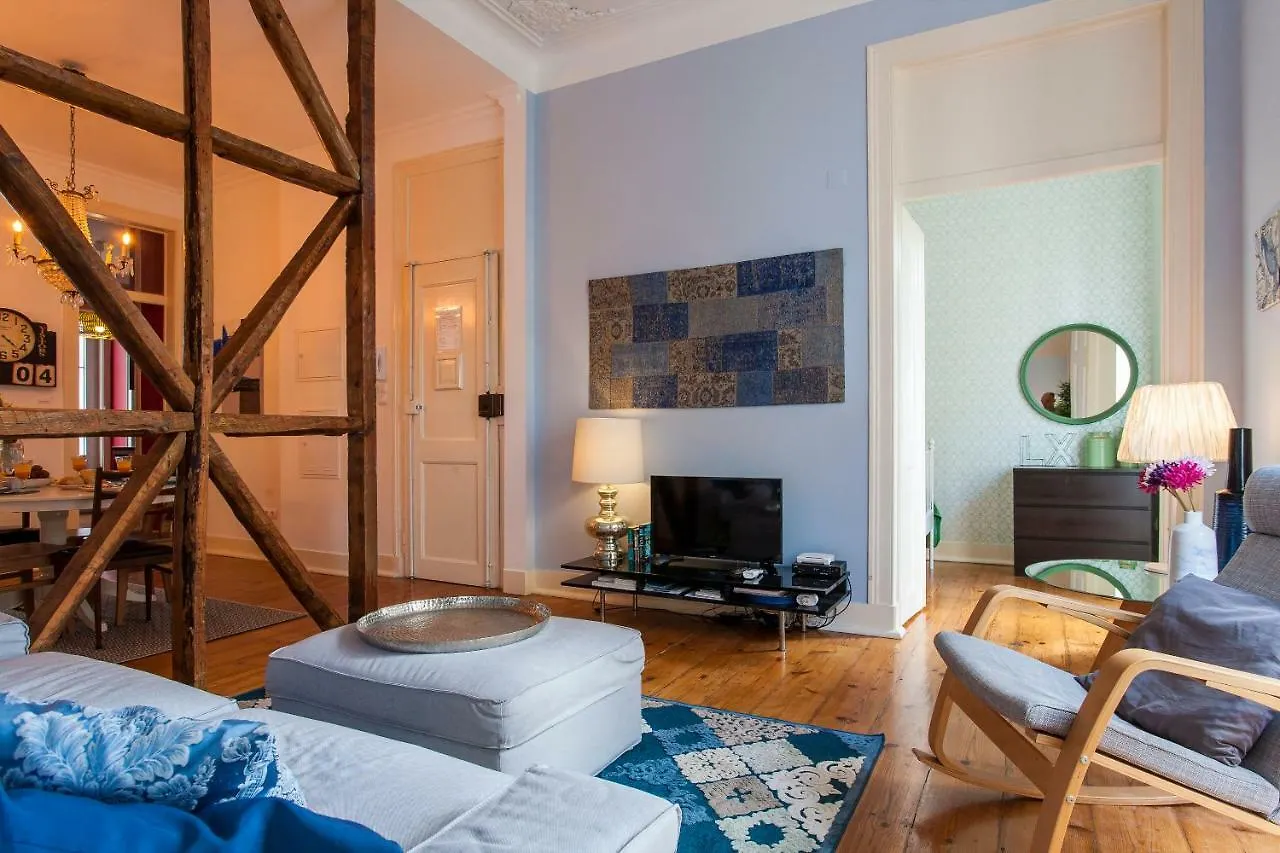 ליסבון Bairro Alto 3 Bedroom Patio Flat! 0*,